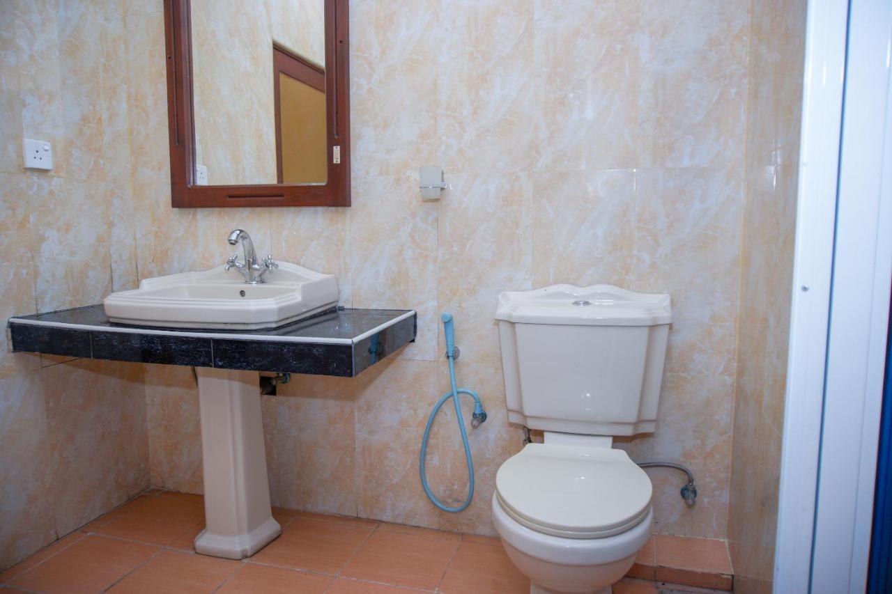 Ocean Dreams Hotel Ahangama Ngoại thất bức ảnh